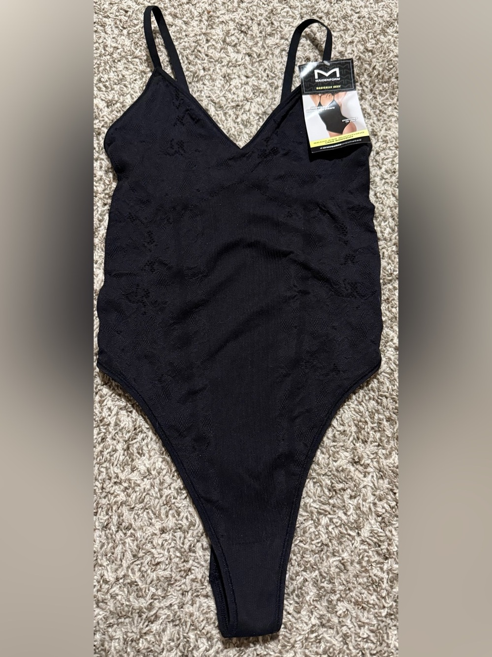 Maidenform Black Seamless Smoothing Lace Bodysuit